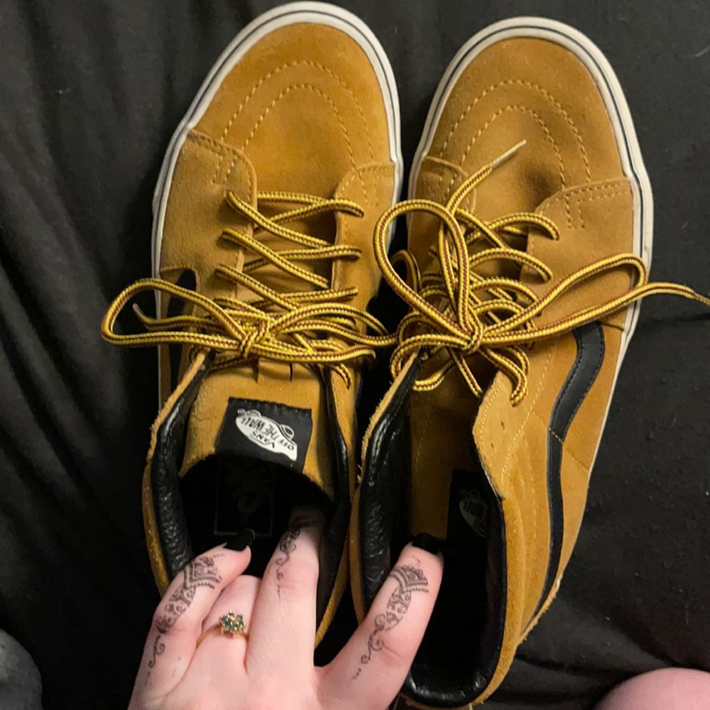 Vans Sk8 Hi Women’s size 8